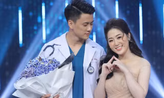 Quang Lâm và Thanh Tâm trong chương trình "Người ấy là ai".