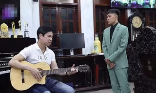 Showbiz 2/1: Danh ca Ngọc Sơn: Hồ Văn Cường có giọng hát âm sắc đẹp và lạ