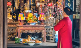 Cúng Giao thừa năm Giáp Thìn 2024 vào giờ nào, lễ vật gồm những gì?