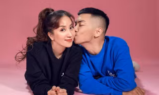 Khánh Thi chính thức lên tiếng về việc livestream khóc nức nở trong bóng tối