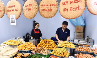 Đồ ăn Việt xuất hiện 'lạc lõng' ở ngày hội ẩm thực Pháp tại Hà Nội