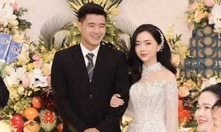 Showbiz 22/2: Hà Đức Chinh bí mật tổ chức lễ ăn hỏi với bạn gái hotgirl 