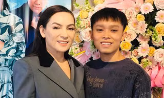 Showbiz 18/11: Con gái nuôi của Phi Nhung tiết lộ Hồ Văn Cường đã ra ở riêng