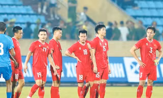 Cầu thủ Việt Nam sau trận hòa Ấn Độ 1-1 hôm 12/10
