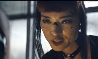 Ngô Thanh Vân xuất hiện trong trailer bom tấn Hollywood Kẻ kiến tạo