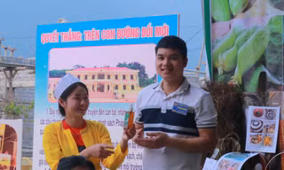 Dự án “Rượu dổi xoa bóp” của Bùi Anh Tuấn đã giành giải Nhì cuộc thi Ý tưởng khởi nghiệp sáng tạo thanh niên tỉnh Hòa Bình