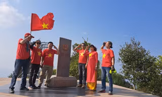 Tự hào đến với cột mốc số 0 ở A Pa Chải