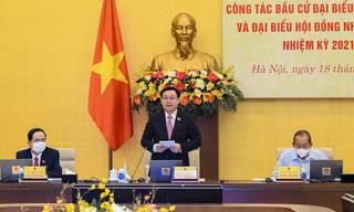 Chủ tịch Quốc hội Vương Ðình Huệ phát biểu tại Hội nghị. Ảnh: Như Ý
