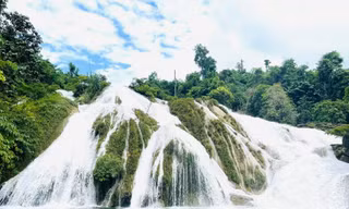 Thác nước cực đẹp gần ngay Hà Nội nhưng ít người biết 
