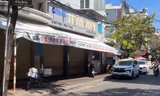 Vụ 369 người ngộ độc cơm gà: Đề nghị TPHCM hỗ trợ xét nghiệm mẫu nước