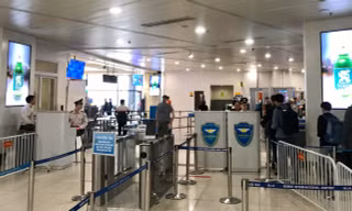 Tăng cấp độ kiểm soát an ninh sân bay dịp Tết 