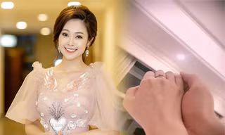 'MC có nụ cười đẹp nhất VTV' sắp lên xe hoa với bạn trai kém 5 tuổi
