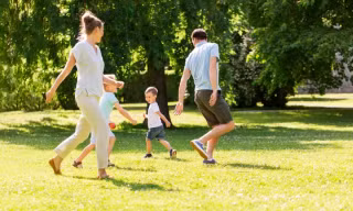 Cha mẹ nên làm gì để trẻ không bị ốm, giảm sức đề kháng trong kỳ nghỉ Tết? 