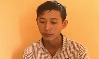 Dụ bé gái 15 tuổi đến nơi hoang vắng rồi “giở trò“