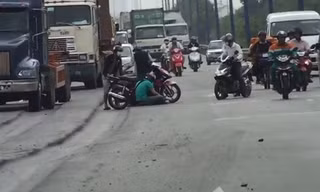 Người Sài Gòn ngã nhào trên đại lộ nghìn tỷ sụt lún