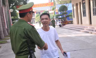 Cảm xúc ngày trở về