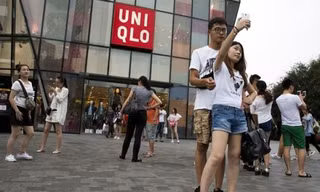 Cửa hàng Uniqlo "bối cảnh" của đoạn clip sex đã trở nên nổi tiếng trong những ngày qua. Ảnh: Qz.com.