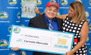 Carmelo Mercado nhận thưởng 5 triệu đô. Ảnh: CNN.