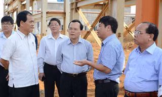 Chủ nhiệm UBKT TƯ kiểm tra tiến độ thi công Nhà máy Alumin Nhân Cơ