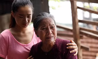 NSƯT Lê Thiện: 'Làm ca sĩ, diễn viên thời nay quá dễ dàng'