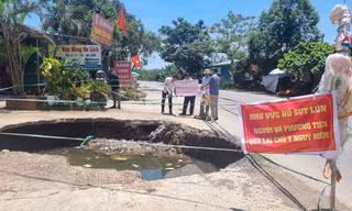 Hố 'tử thần' tại Phú Thọ, đổ 50 khối đất vẫn chưa đầy 