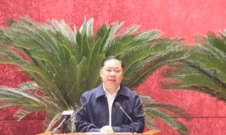Hòa Bình tạm dừng đại hội cấp huyện, xã và dừng luân chuyển, điều động cán bộ