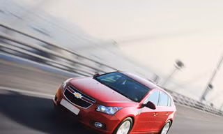 Chevrolet Cruze bản hatchback lộ diện trước thềm Geneva