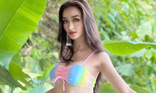 Á hậu Hòa bình từ bỏ danh hiệu