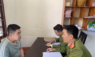 Nhờ họ hàng trông nhà, bị phá két bạc