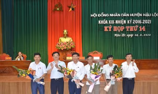 Chủ tịch Thanh Hoá yêu cầu thu hồi quyết định ưu ái bổ nhiệm lại hiệu trưởng 