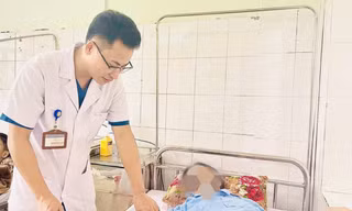 Người phụ nữ ở Thanh Hoá trượt ngã vào dao lớn, đứt lìa bàn tay