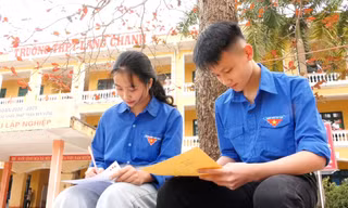 Những lá thư tay yêu thương gửi thanh niên tình nguyện nhập ngũ 