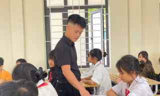 Thanh Hóa: Sở Nội vụ yêu cầu xét thăng hạng giáo viên, huyện bảo chờ xã giải quyết