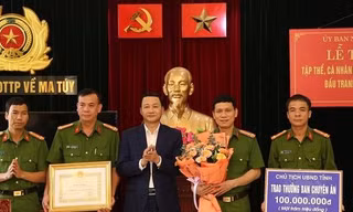 Thanh Hoá: Khen thưởng lực lượng phá hai chuyên án ma tuý lớn