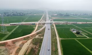 Nút giao thứ 7 trên cao tốc Bắc - Nam đoạn qua Thanh Hóa sẽ hoàn thành vào dịp 30/4