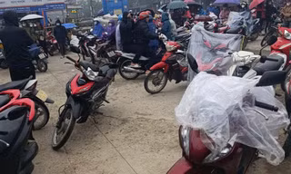 Công nhân ở Thanh Hóa ngừng việc để đòi quyền lợi 