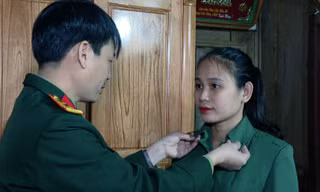 'Bóng hồng' xứ Thanh tình nguyện lên đường nhập ngũ