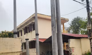 Phụ huynh bức xúc vì dựng trạm biến áp trong khuôn viên trường học ở Thanh Hóa