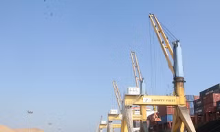 Thanh Hóa: Gần 1.200 lao động làm việc không nghỉ Tết 