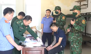 Khống chế đối tượng vận chuyển 12.000 viên ma tuý