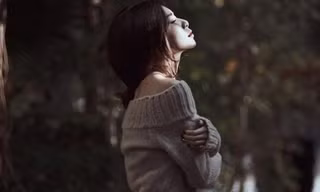 Một người đã cũ, một chuyện đã cũ, một vết thương đã cũ, hãy cứ để nó qua đi!