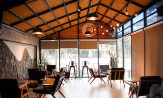 Mê nhạc Acoustic? Đây là 2 điểm hẹn tuyệt vời cho "team thích sống chậm"