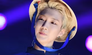 Vừa tròn 10 ngày xuất ngũ, Seunghoon (WINNER) nhiễm COVID-19 phải dừng mọi hoạt động