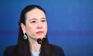 LĐBĐ Thái Lan phải đền bù gần 300 tỷ đồng vì thua kiện, Madam Pang khóc hết nước mắt
