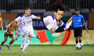 Văn Quyết giải thích lý do nhường penalty tới 2 lần trong trận thắng HAGL