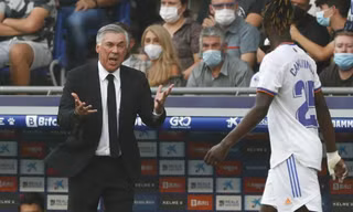 El Clasico: Gặp Barca, HLV Real Madrid thừa nhận sẽ chơi tử thủ