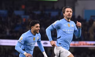 Liverpool và Man City cùng ca khúc khải hoàn tại Ngoại hạng Anh