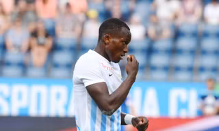 Trụy tim giống Eriksen, cựu tuyển thủ Ghana qua đời ở tuổi 28