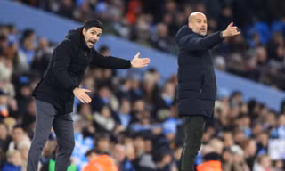 Arsenal thua dễ Man City, Mikel Arteta vẫn nói cứng