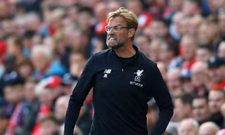 Liverpool bị từ chối phạt đền, HLV Klopp điên tiết: Các trọng tài sẽ phải giải thích